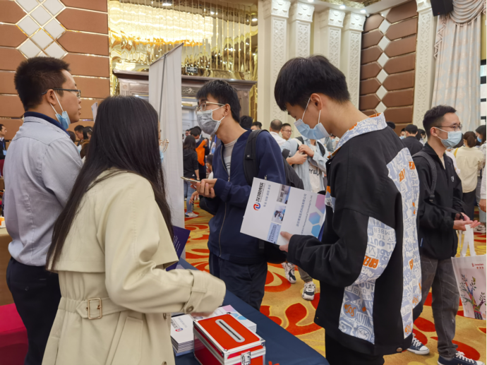 333���� - ��̬�ȵ������Ż�