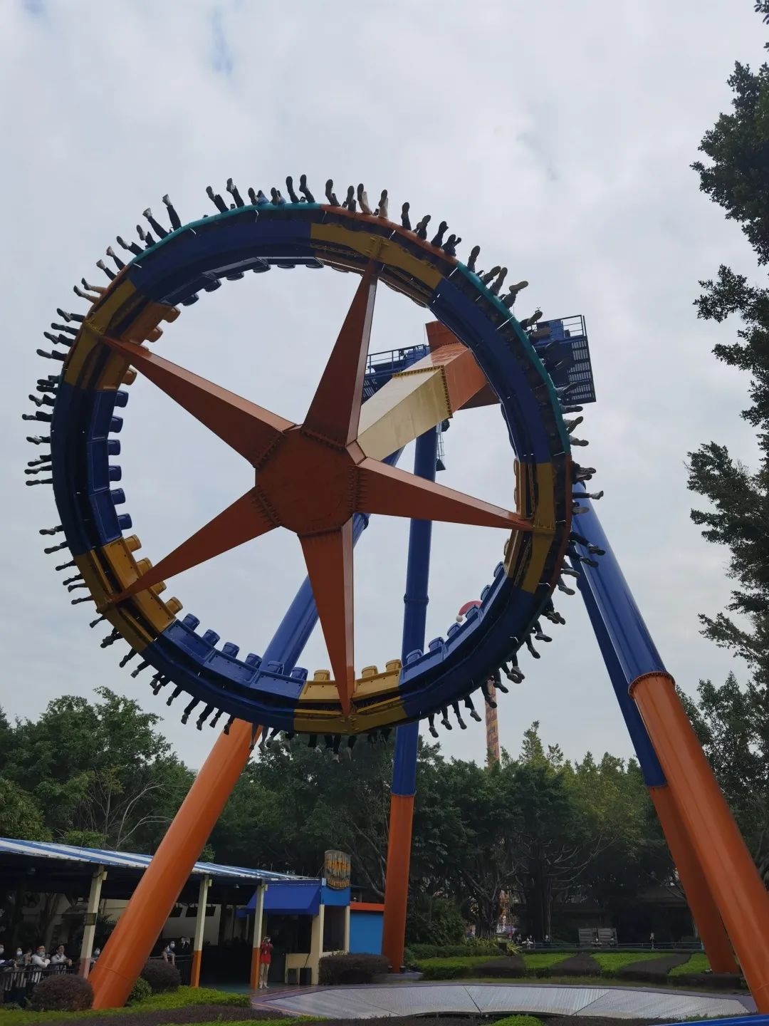 333���� - ��̬�ȵ������Ż�