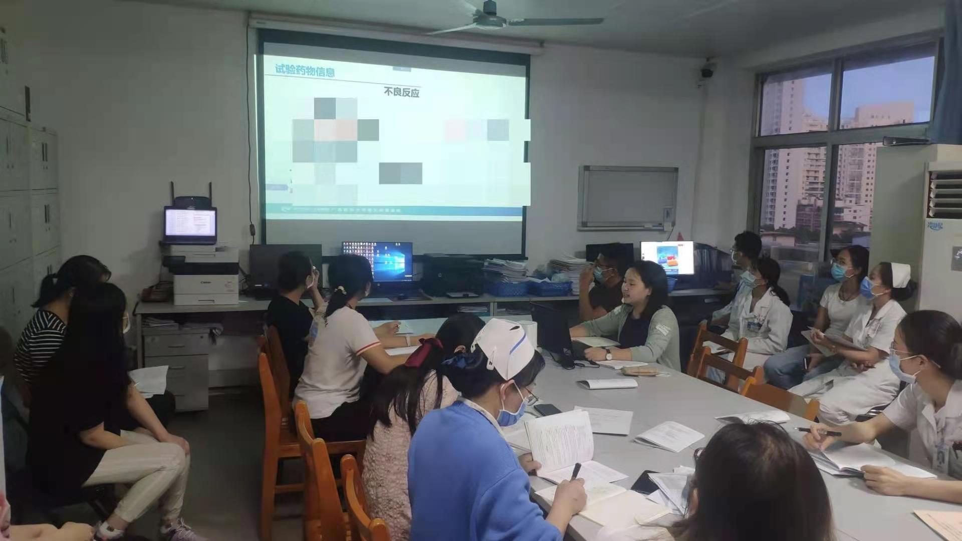 333���� - ��̬�ȵ������Ż�